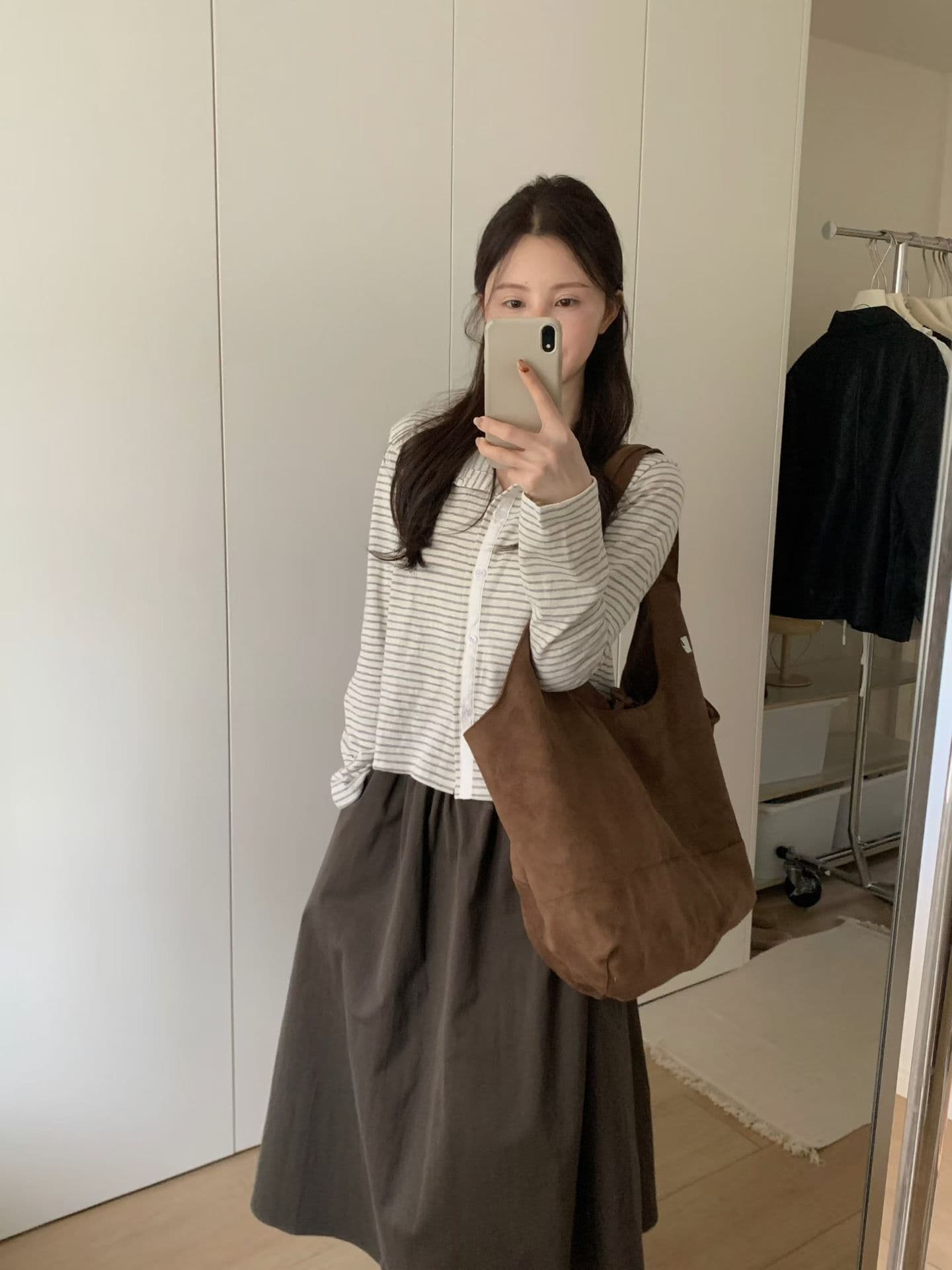 실사 26 가을 켜기 새로운 한 부서 핀 스트라이프 니트 배색 라운드 넥 기본 셔츠 오픈 가디건 상세 이미지 11