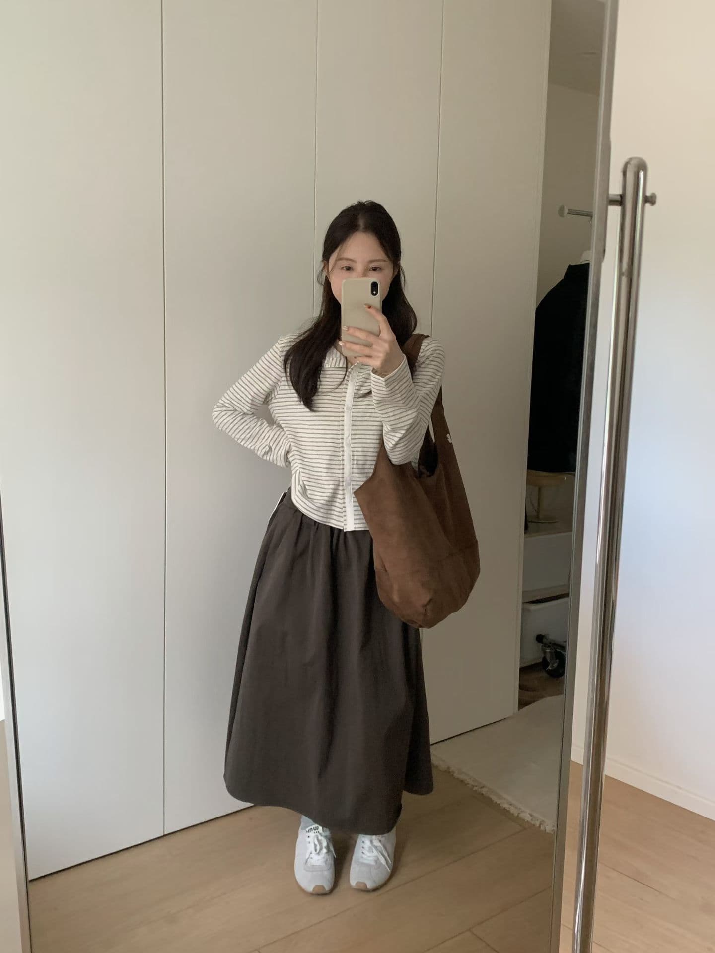 실사 26 가을 켜기 새로운 한 부서 핀 스트라이프 니트 배색 라운드 넥 기본 셔츠 오픈 가디건 상세 이미지 15