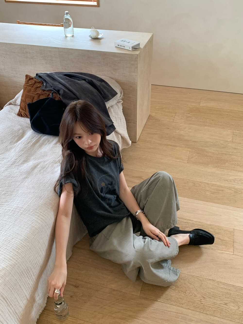 26 가을 켜기 새로운 낮음 포화 된 색 라인 강아지 루즈핏 편안함 t 캐주얼 만화 프린트 자이언트 다용도 반팔 티셔츠 상세 이미지 5