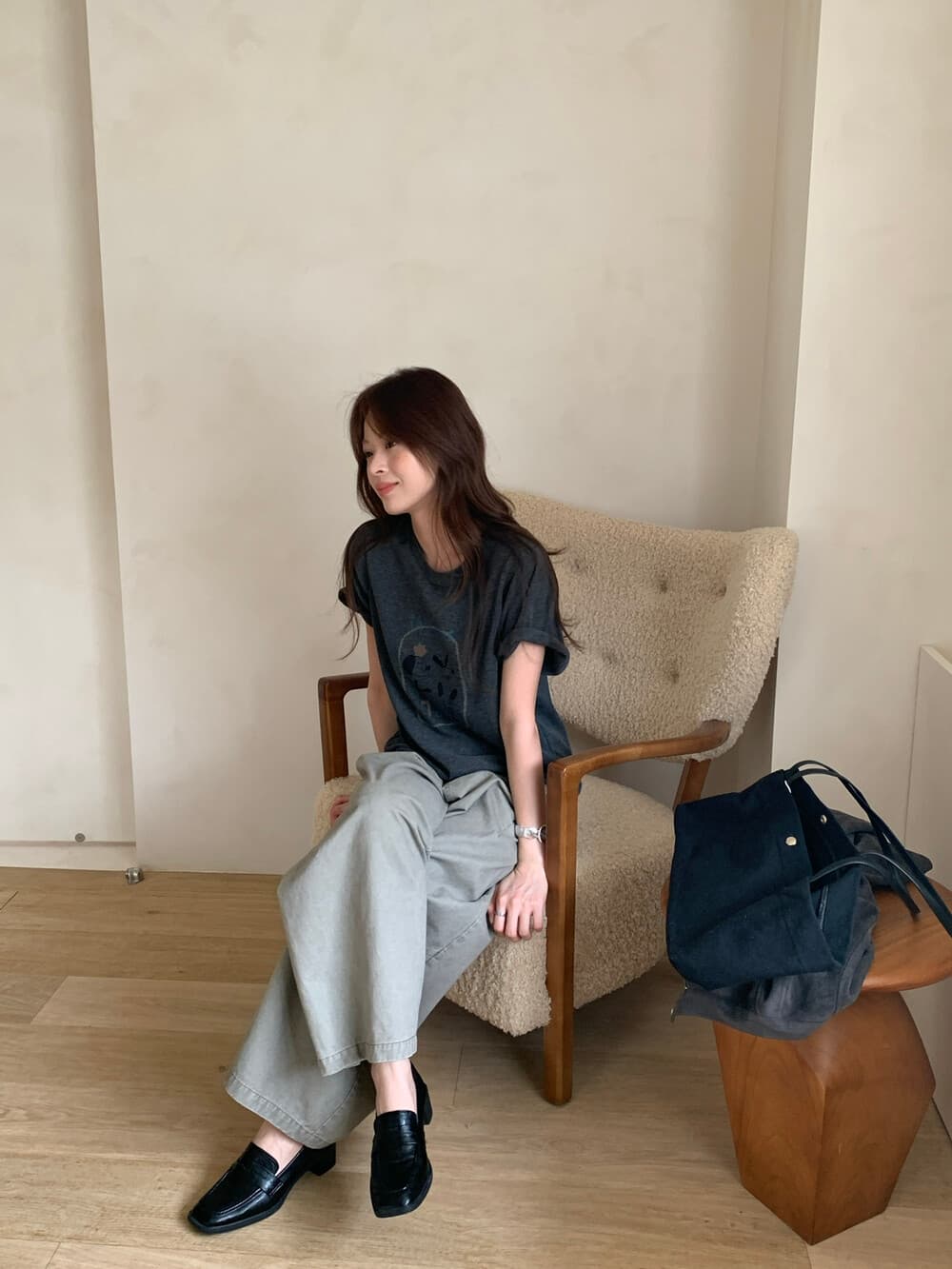 26 가을 켜기 새로운 낮음 포화 된 색 라인 강아지 루즈핏 편안함 t 캐주얼 만화 프린트 자이언트 다용도 반팔 티셔츠 상세 이미지 7