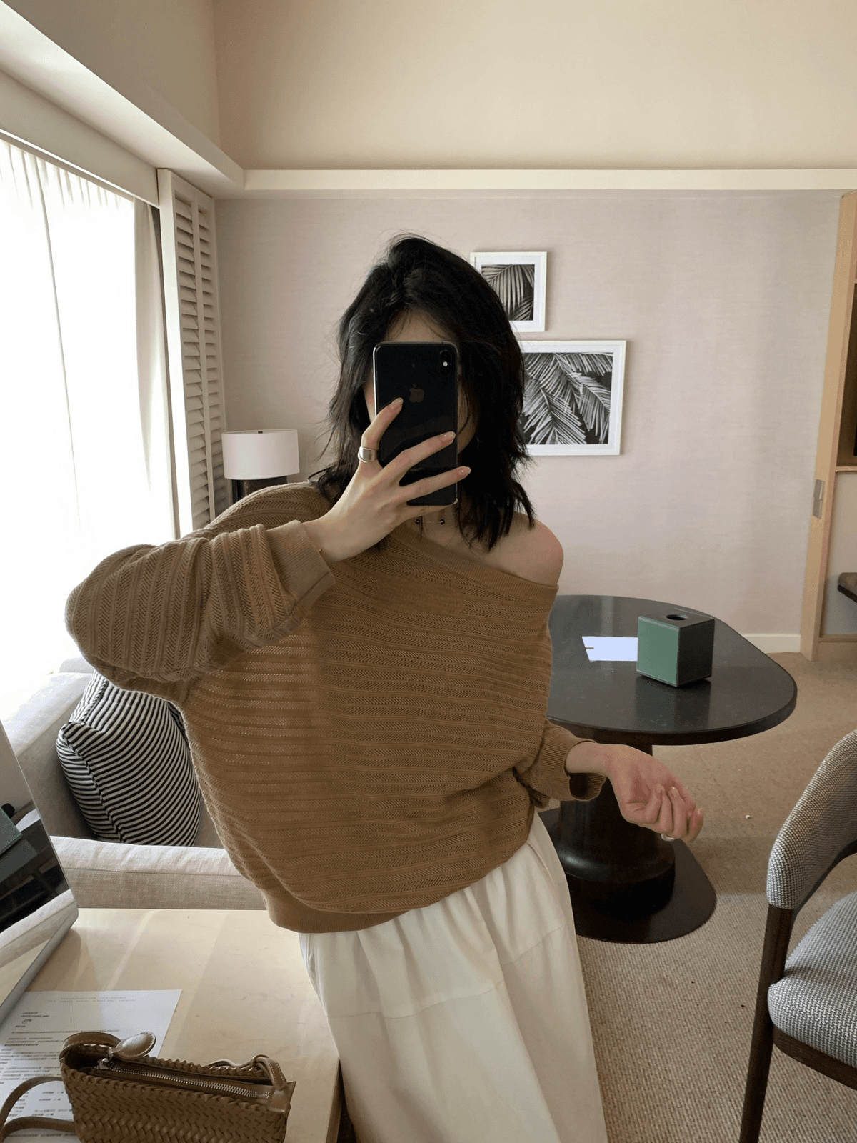 26 이른 가을 켜기 새로운 미니멀리즘 품격 일상 비스듬한 어깨 니트 스웨터 상세 이미지 3