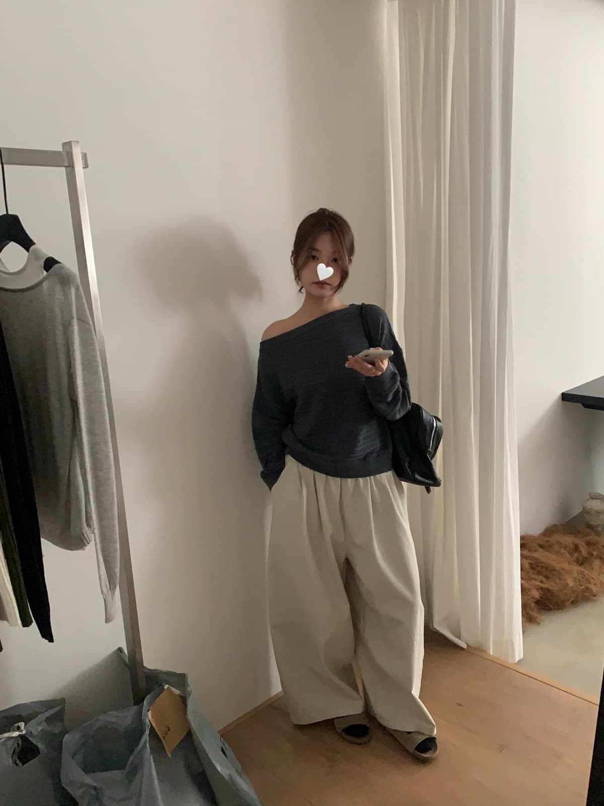 다크 호스 폭발 비스듬한 어깨 니트 스웨터 둘 착용 상체 자이언트 슬림해 보이는 자이언트 잘 생긴 니트 스웨터 상세 이미지 12