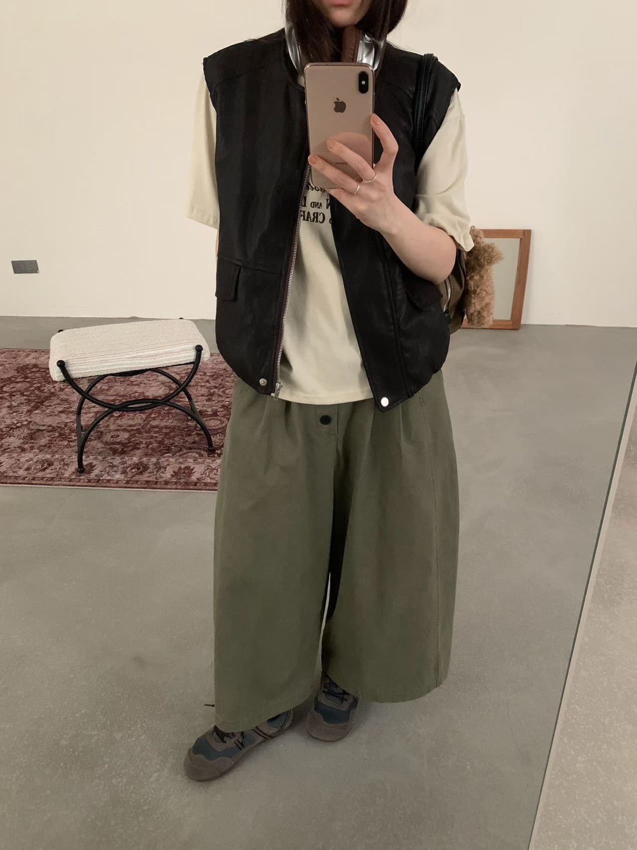 실사 26 가을 켜기 새로운 클래식 다용도 캐주얼 알파벳 프린트 여성 루즈핏 라운드 넥 반팔 티셔츠 상세 이미지 16