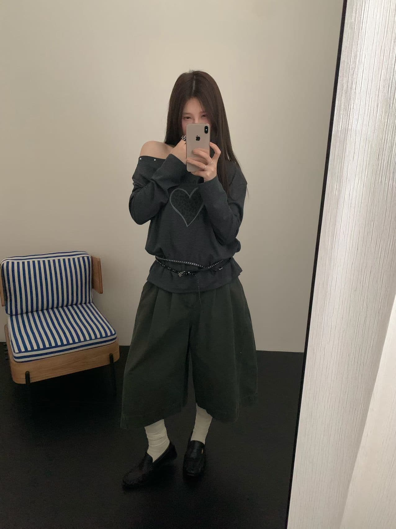 실사 26 가을 켜기 새로운 비스듬한 어깨 핫걸 t 긴팔 티셔츠 벨트 포함 상세 이미지 8