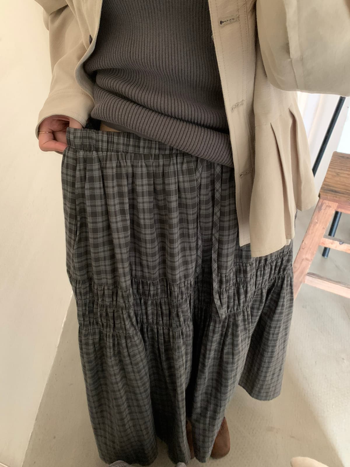 가을 켜기 새로운 문예 일본식 느긋한 체크무늬 펌프 로프 허리밴드 롱 코트 한 마디 슬림해 보이는 다용도 스웨터 반신 스커트 상세 이미지 5
