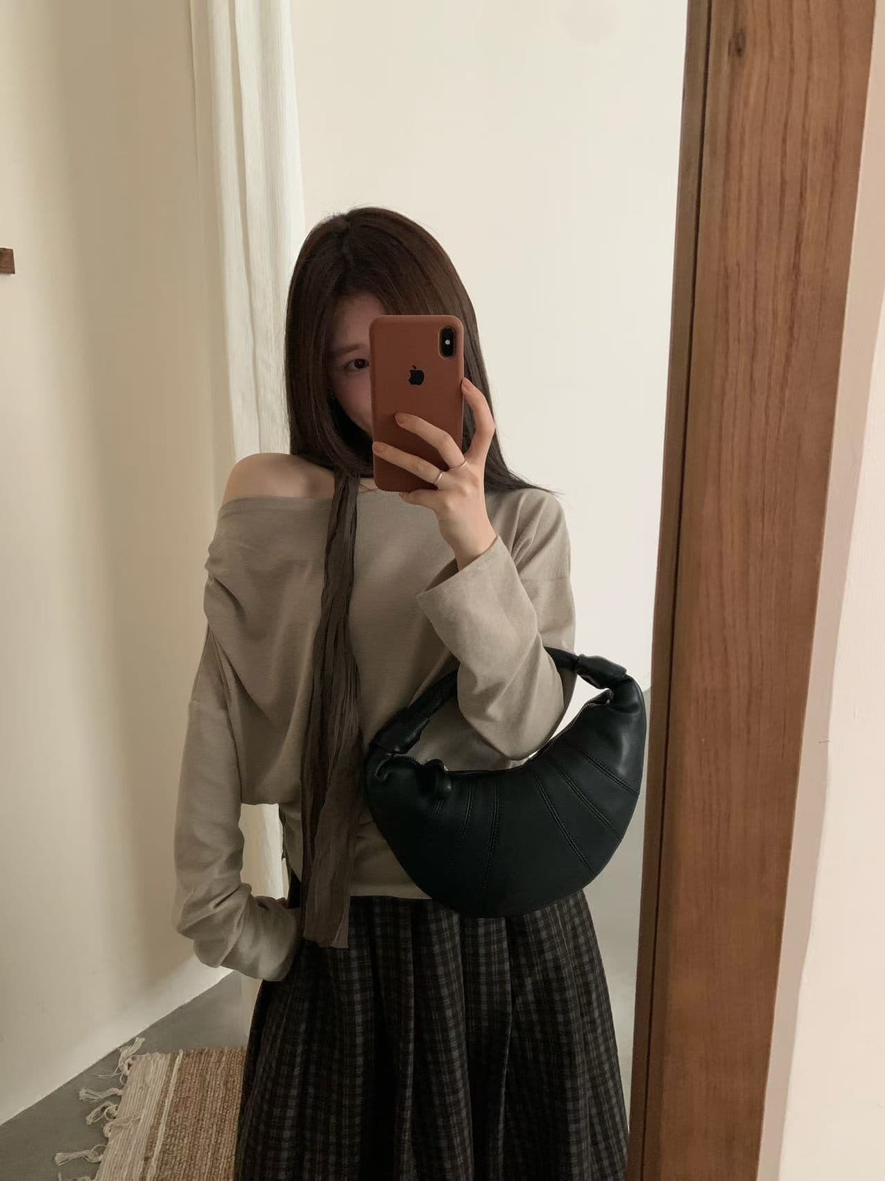 실사 26 가을 켜기 새로운 빛 산소 구름 미니멀리즘 대기 품격 긴팔 보트넥 긴팔 티셔츠 경기 스카프 상세 이미지 14