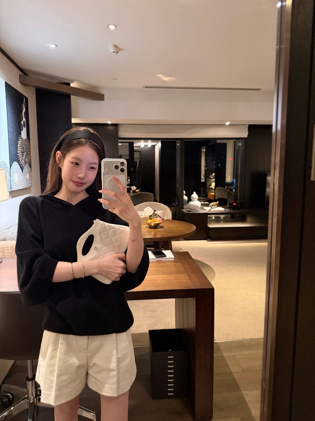 가을 켜기 새로운 한 부서 후드 티 스웨터 핏 스타일 루즈핏 표지 배 니트 스웨터 상세 이미지 3