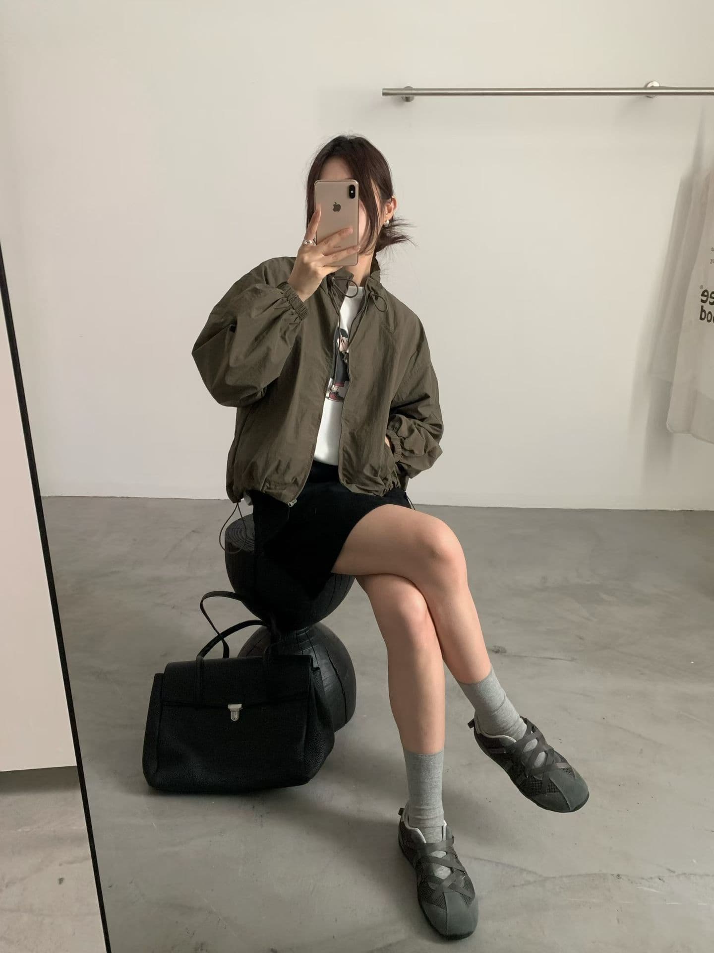 실사 26 가을 켜기 새로운 한 부서 스탠드 칼라 캐주얼 지퍼 루즈핏 짧은 외투 상세 이미지 4