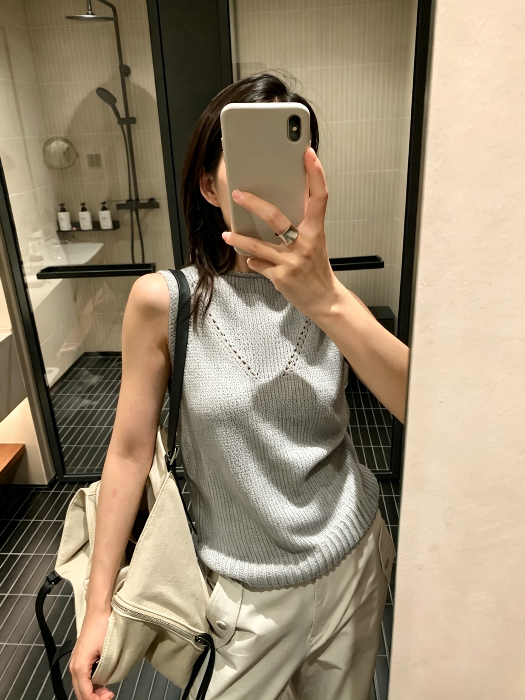 이른 가을 켜기 새로운 ins 보 주님 즐겨 찾기 한 부서 디자인 센스 누출 두꺼운 선 니트 베스트 상세 이미지 11