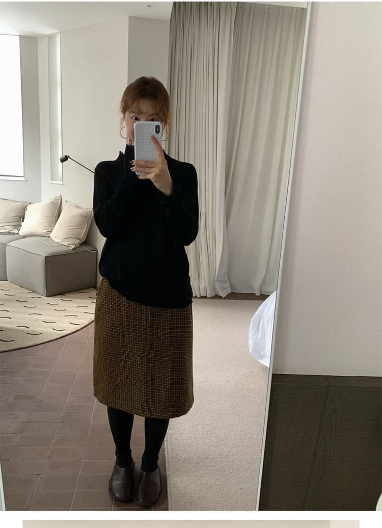 부드러운 한 부서 프릴 반하이넥 긴팔 니트 스웨터 여성 가을 몸매 가꾸기 슬림해 보이는 기본 셔츠 맨위 상세 이미지 25