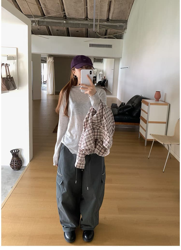 부드러운 한 부서 프릴 반하이넥 긴팔 니트 스웨터 여성 가을 몸매 가꾸기 슬림해 보이는 기본 셔츠 맨위 상세 이미지 26