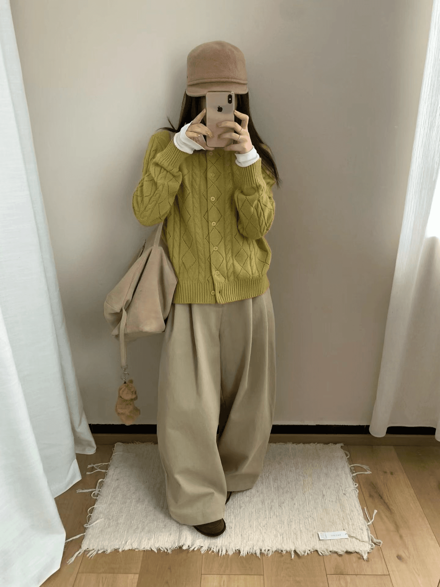 실사 가을 켜기 새로운 미니멀리즘 캐주얼 홀로우 아웃 꽈배기 라운드 넥 루즈핏 슬림해 보이는 다용도 니트 카디건 코트 상세 이미지 17
