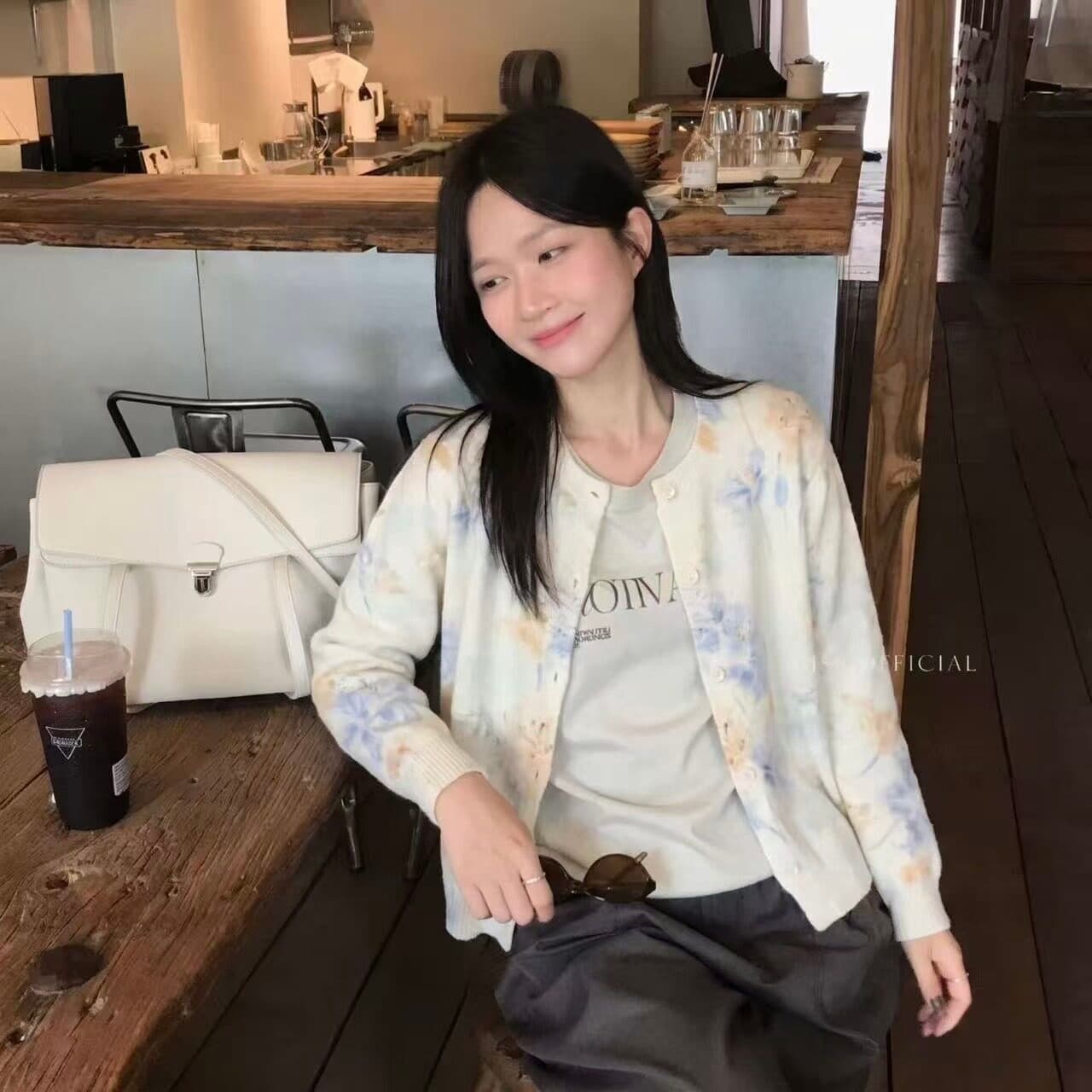26 가을 켜기 새로운 한 부서 프랑스식 낭만주의 꽃 프린트 스웨터 맨위 스웨터 상세 이미지 8