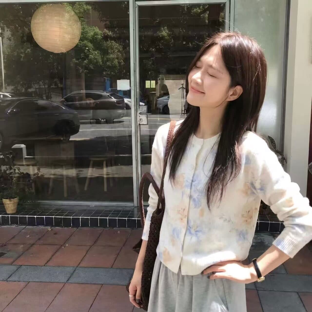 26 가을 켜기 새로운 한 부서 프랑스식 낭만주의 꽃 프린트 스웨터 맨위 스웨터 상세 이미지 9