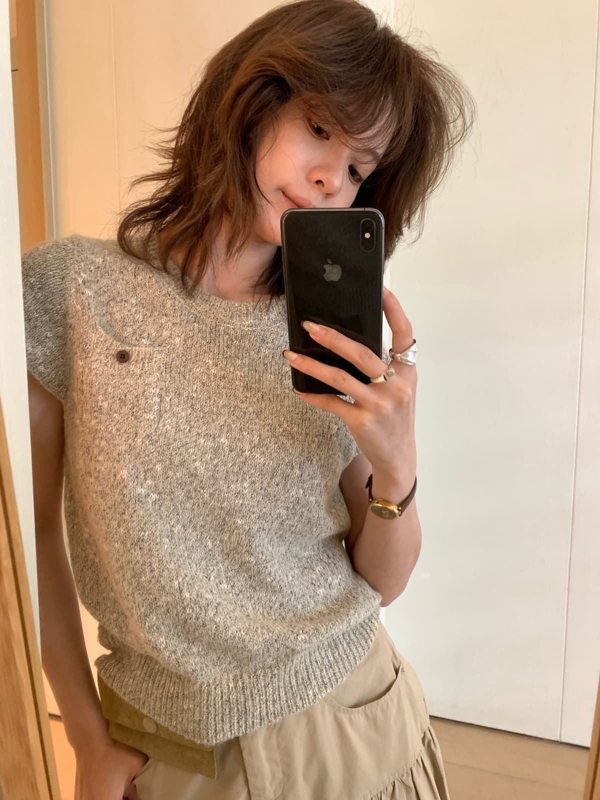이른 가을 켜기 새로운 한 부서 품격 출퇴근 작은 调性 라운드 넥 풀오버 반팔 보온 스웨터 이미지 2