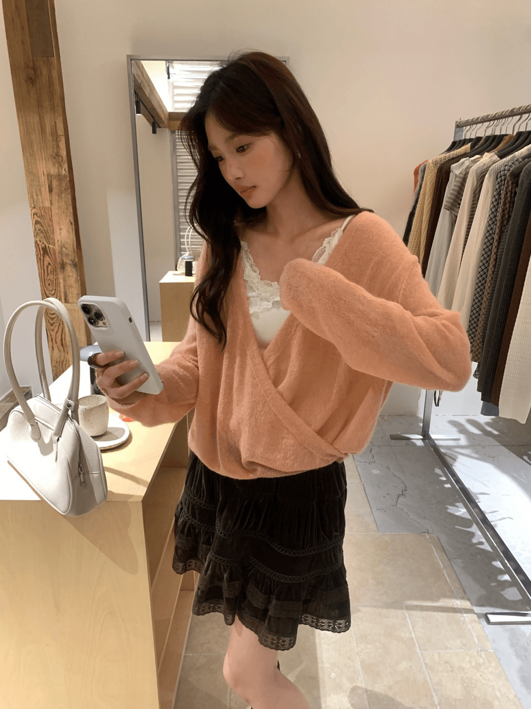 가을 켜기 새로운 슈퍼 있음 분위기 센스 느긋한 부서 스택 착용 다용도 느긋한 센스 비스듬한 삽입 단추 디자인 니트 오픈 가디건 상세 이미지 9