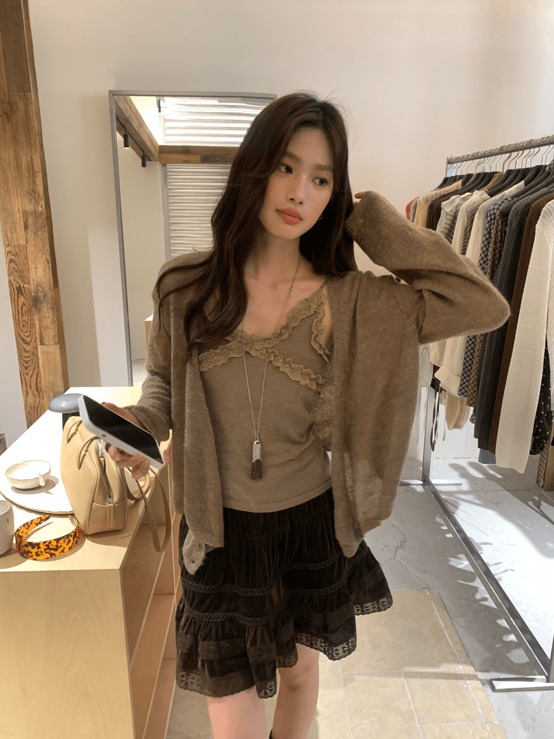 가을 켜기 새로운 슈퍼 있음 분위기 센스 느긋한 부서 스택 착용 다용도 느긋한 센스 비스듬한 삽입 단추 디자인 니트 오픈 가디건 상세 이미지 12