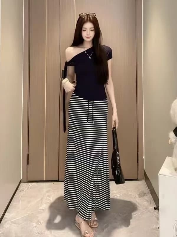 프랑스식 느긋한 투피스 세트 캐주얼 비스듬한 칼라 리본 풀오버 맨위 티셔츠 펌프 로프 스트레이트 반신 스커트 롱 스커트 세트 이미지 3