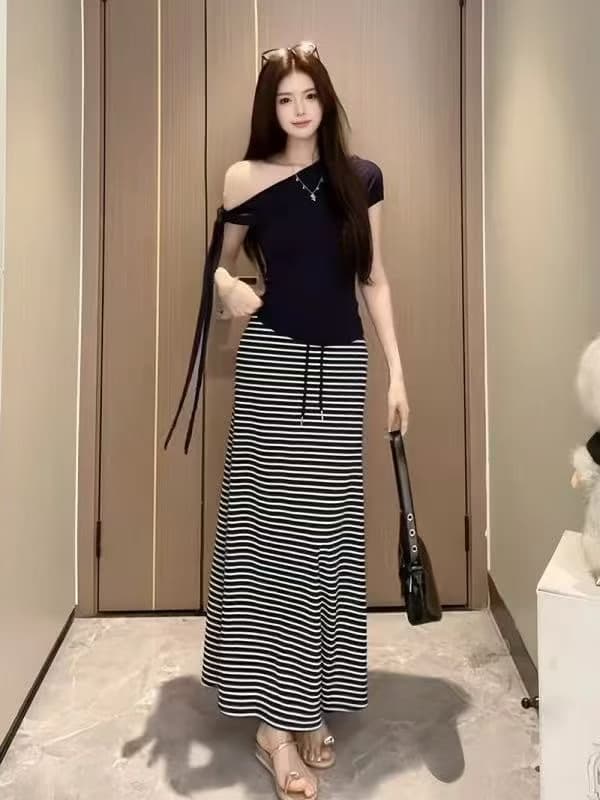 프랑스식 느긋한 투피스 세트 캐주얼 비스듬한 칼라 리본 풀오버 맨위 티셔츠 펌프 로프 스트레이트 반신 스커트 롱 스커트 세트 이미지 4
