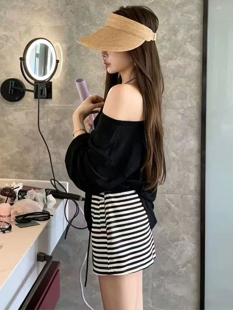 한 부서 캐주얼 느긋한 바람 루즈핏 긴팔 프린트 오프숄더 맨위 허리밴드 스트라이프 반신 스커트 투피스 세트 상세 이미지 7