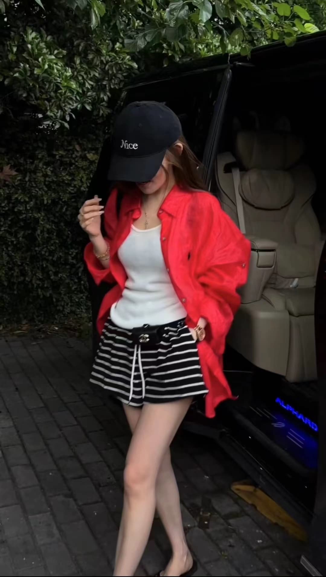느긋한 바람 조끼 스택 착용 POLO 칼라 셔츠 배색 스트라이프 반바지 3종 세트 2026 여름 새로운 여성 한 부서 상세 이미지 2