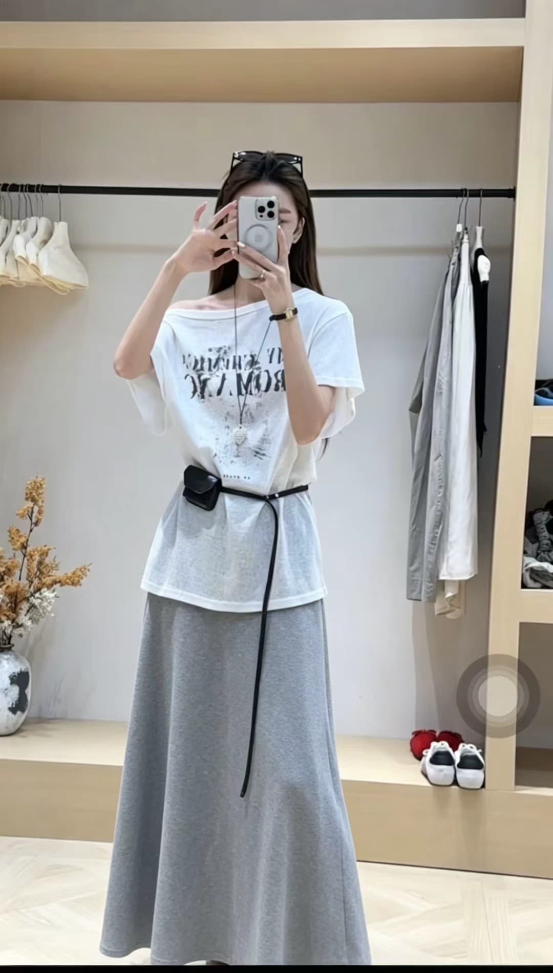 아메리칸 레트로 프린트 비스듬한 어깨 반팔 티셔츠 핫걸 루즈핏 슬림해 보이는 오프숄더 새로운 맨위 반신 스커트 투피스 세트