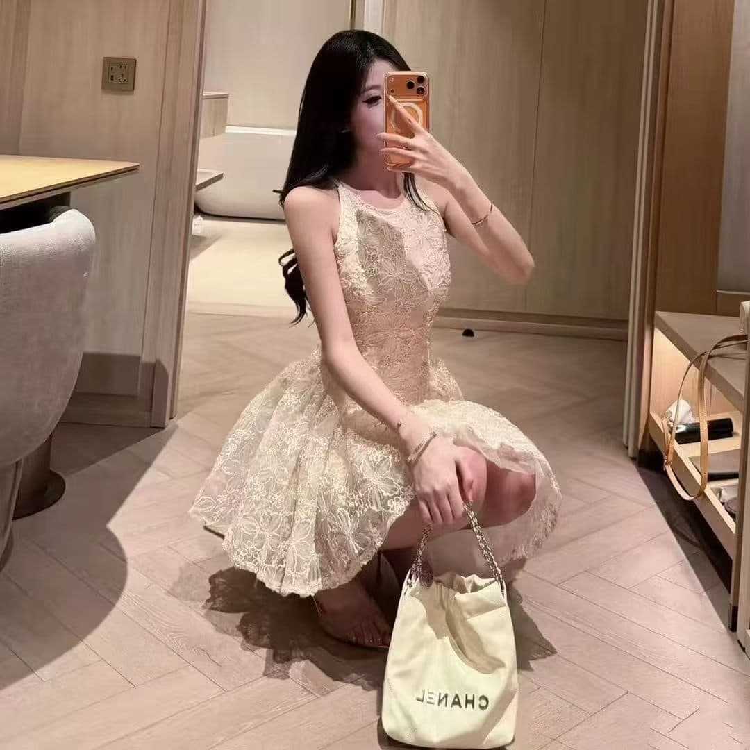 자수 꽃 민소매 조끼 여성 드레스 2026 여름 새로운 디자인 센스 부드러운 허리 수축 슬립 예복 치마 이미지 4