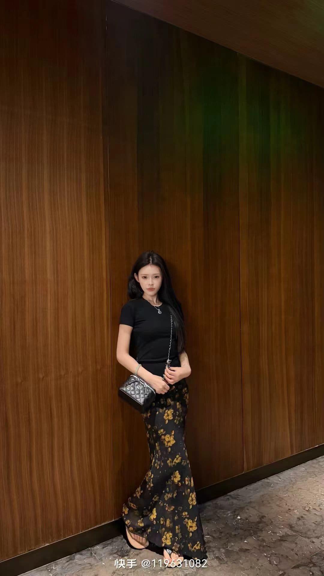 새로운 한국 스타일 루즈핏 알파벳 프린트 후드 자외선 차단 긴팔 티셔츠 허리밴드 한 마디 휴 반바지 세트 상세 이미지 6