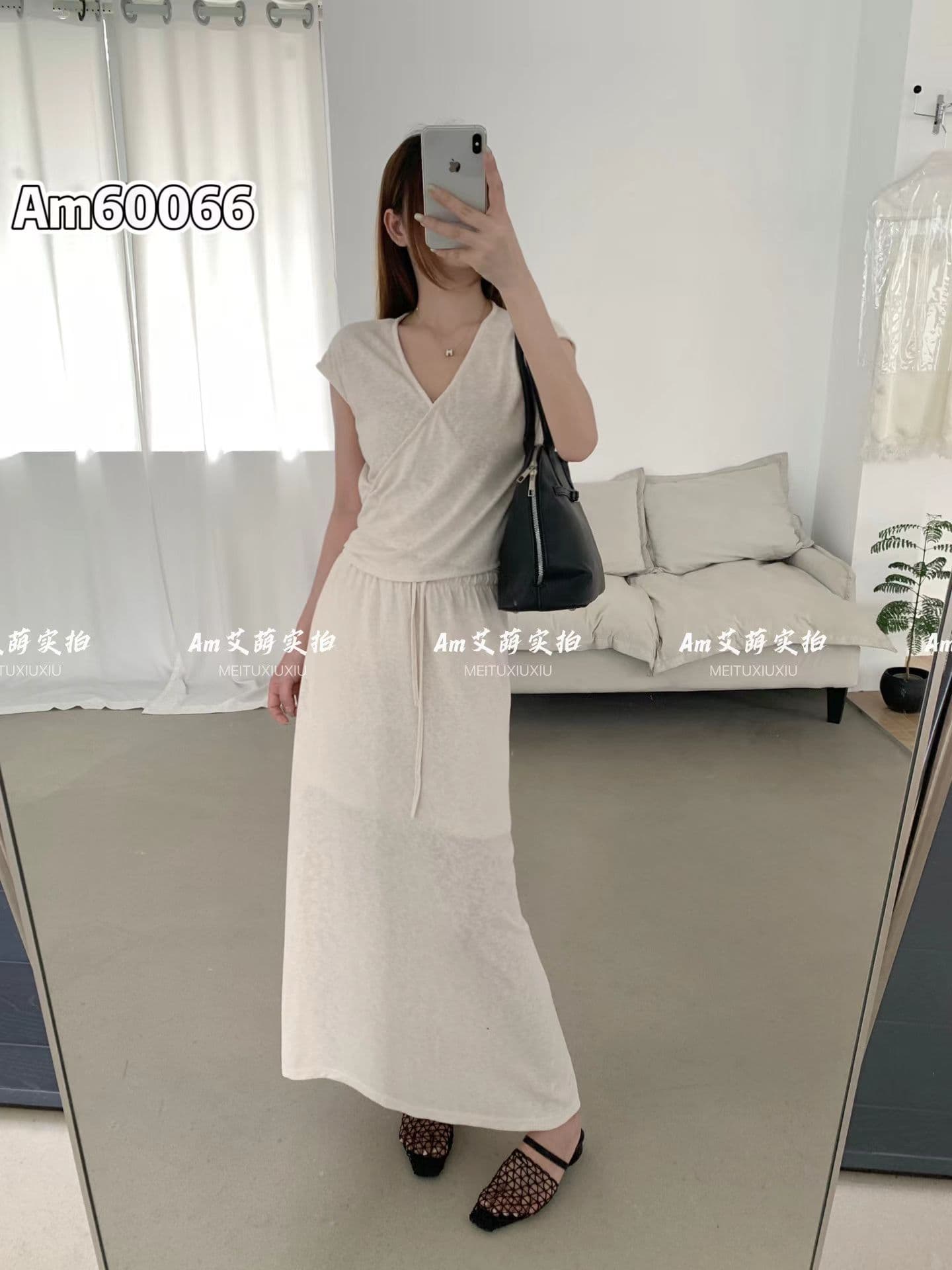 한 부서 느긋한 느슨함 V넥 반팔 허리 수축 슬림해 보이는 맨위 티셔츠 여성 여름 레이스업 하이웨이스트 길다 치마 투피스 세트 상세 이미지 4