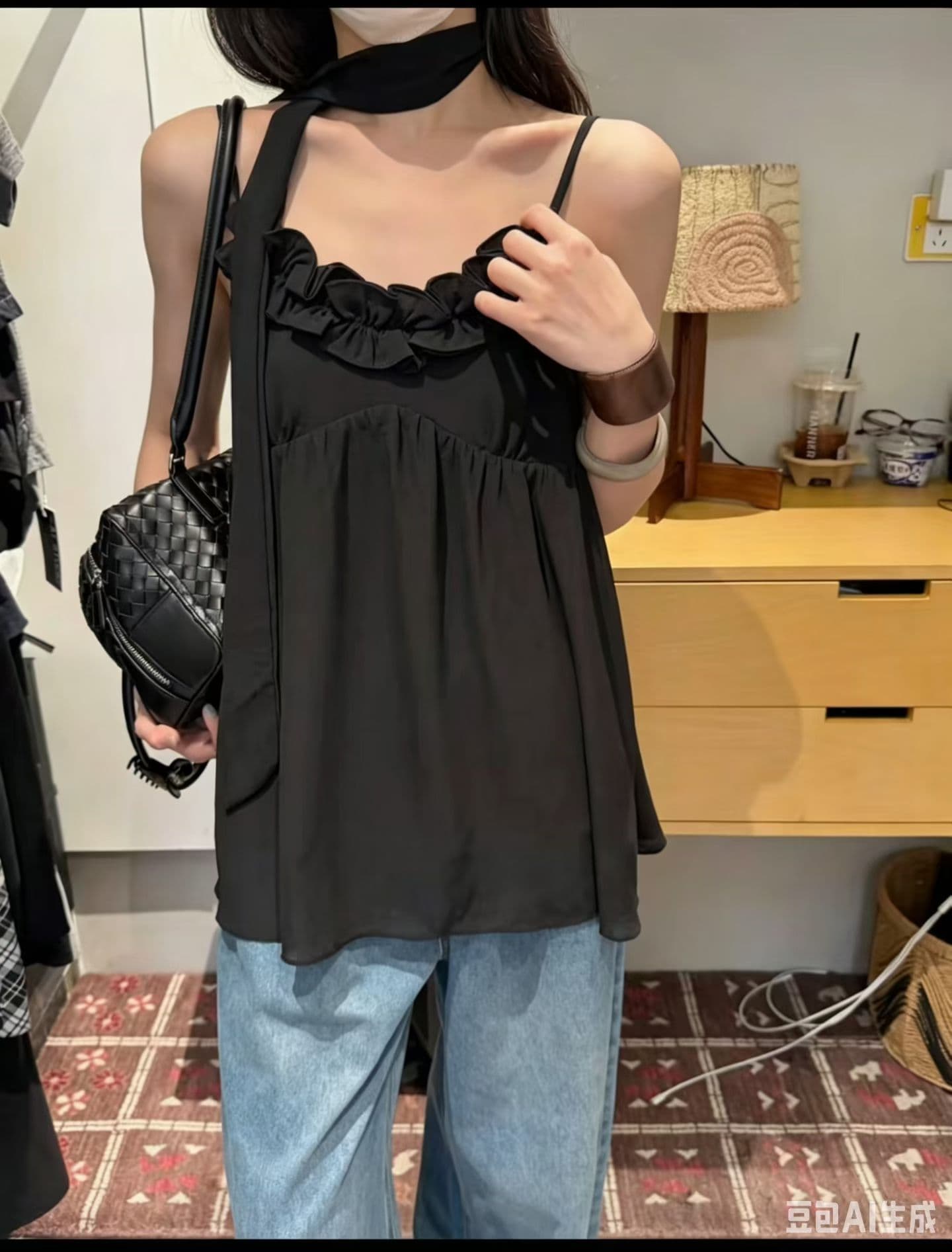 열세 개 한 부서 달콤한 자매 바람 행침 목 프릴 캐미솔 슬림해 보이는 다용도 연령 감소 주름 디자인 센스 맨위 상세 이미지 5