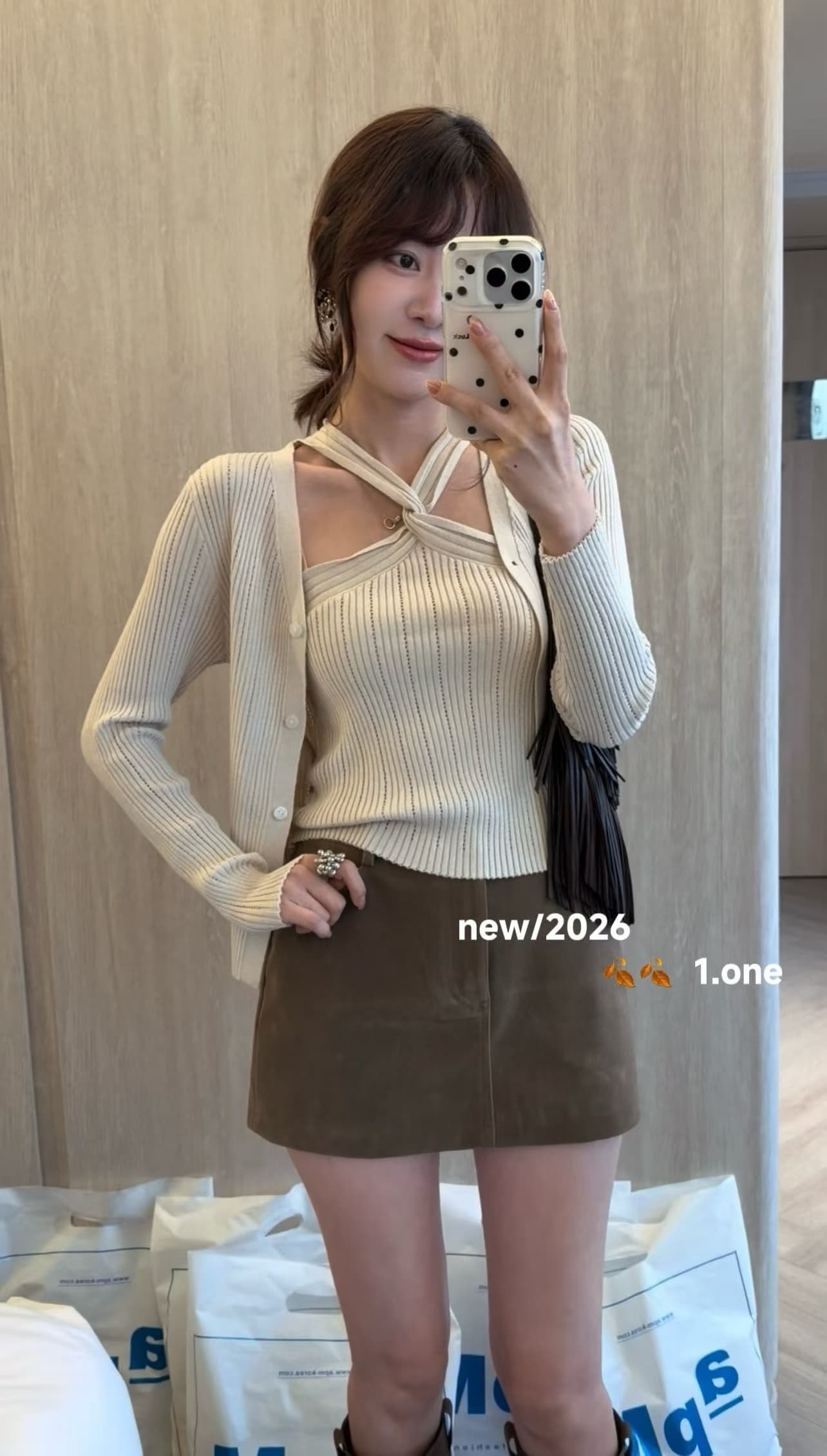 2026 이른 가을 새로운 긴팔 오픈 가디건 십자가 조끼 품격 니트 스웨터 맨위 몸매 가꾸기 두 조각 여성 세트 상세 이미지 1