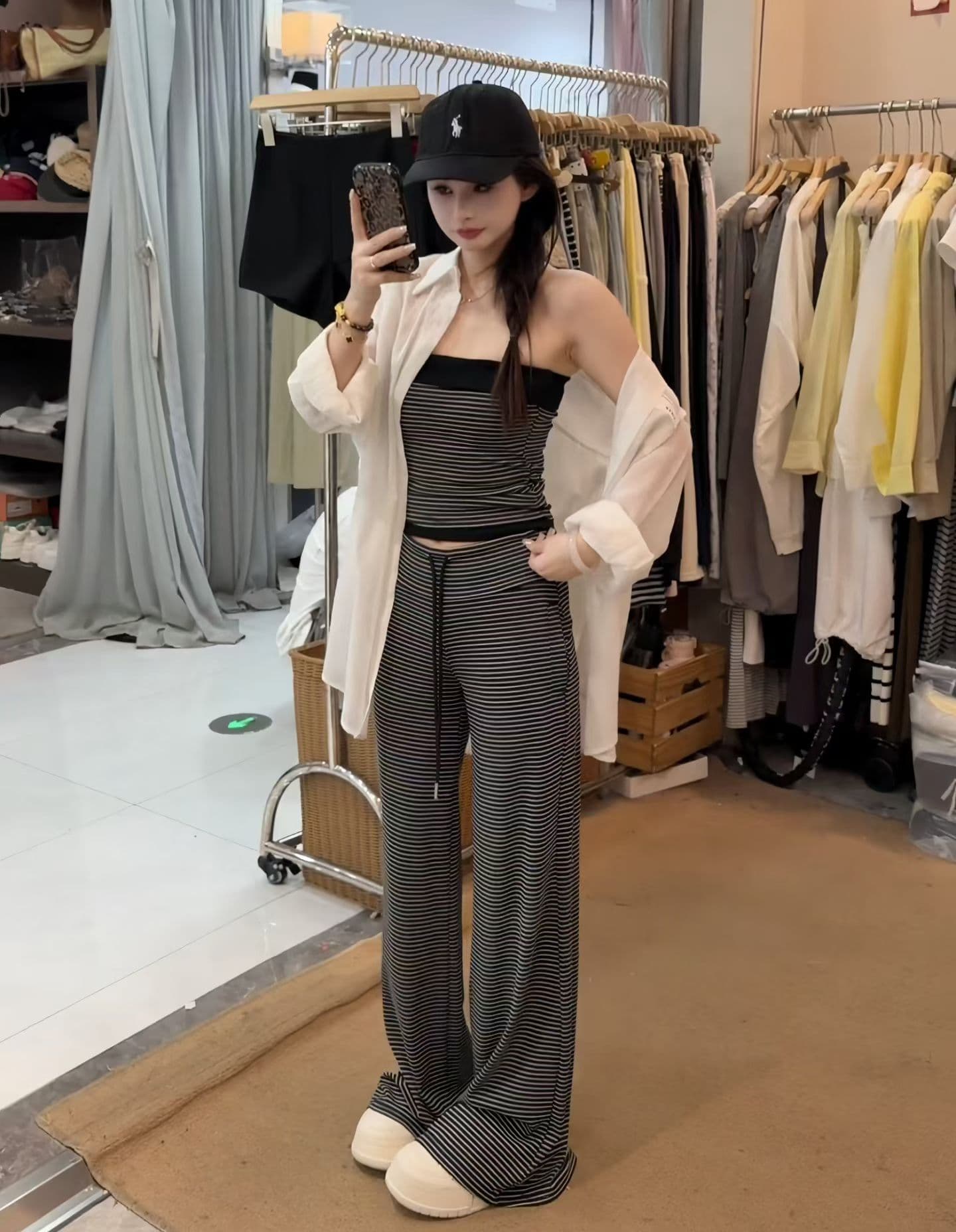 새로운 한국 스타일 패션 스트라이프 슬립 핫걸 스트랩 조끼 캐주얼 바지 자외선 차단 오픈 가디건 여성 레저 3종 세트 이미지 3