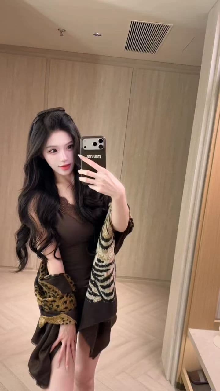 자이언트 잘 생긴 오래된 돈 바람 레오파드 무늬 스카프 숄 여성 2026 이른 가을 다용도 스카프 조끼 반바지 3종 세트