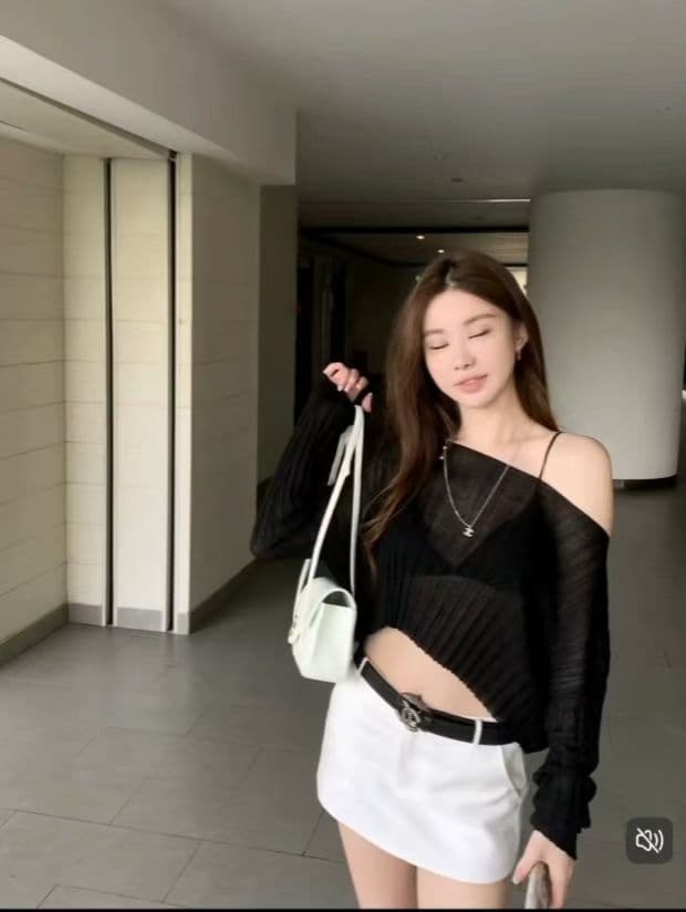 주간 실크 루즈핏 블라우스 여성 가을 마이크로 ~을 통해 순수한 욕망 긴팔 맨위 슬립 반신 스커트 3종 세트 이미지 4