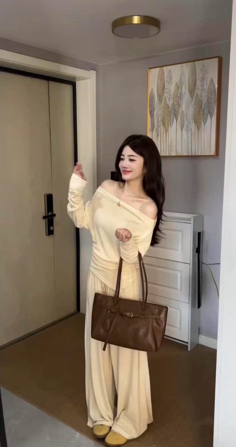 2026 새로운 프랑스식 품격 롱 코트 롱 스커트 긴팔 만나는 몸매 가꾸기 니트 점프 슈트 치마 투피스 슈트 이미지 2