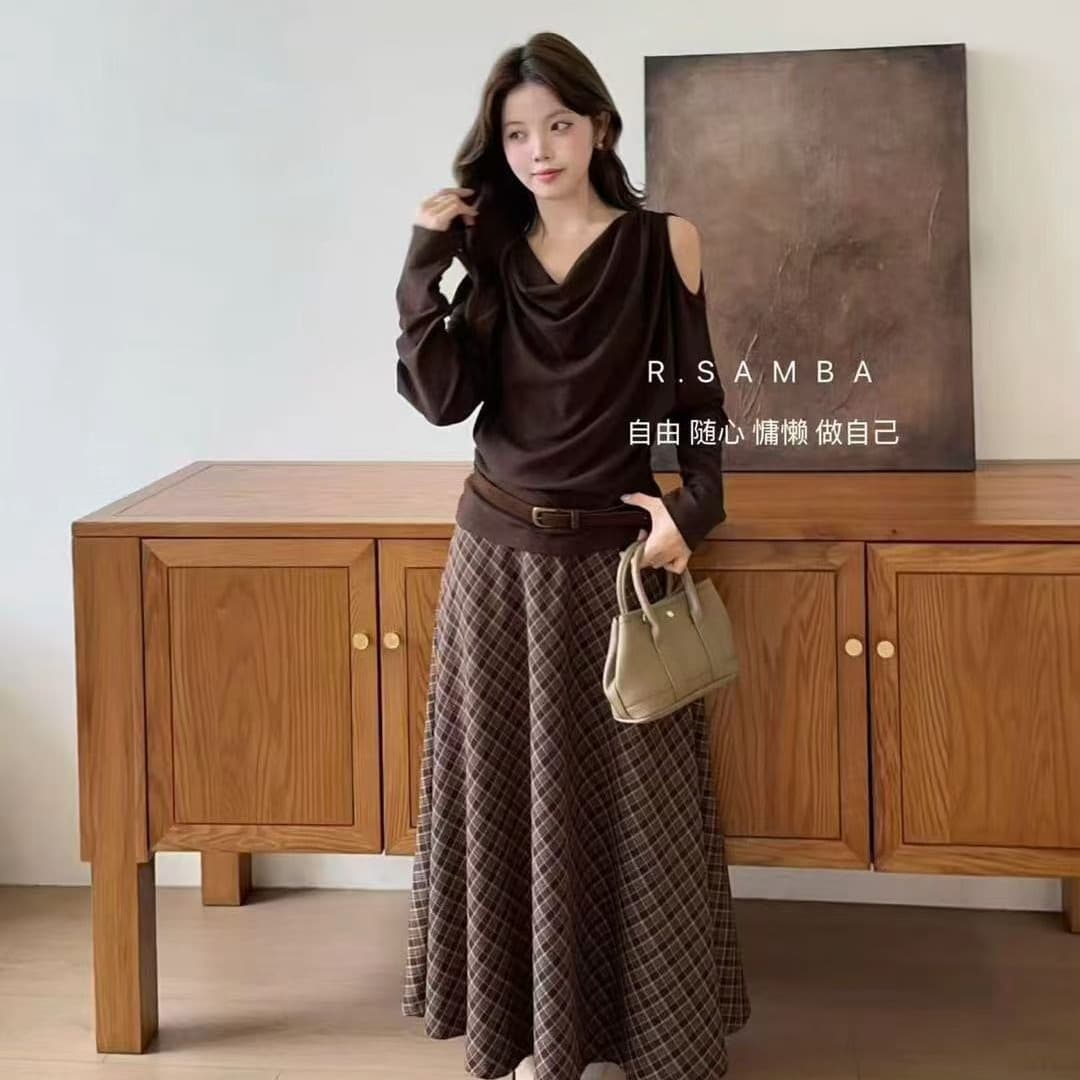 가을 켜기 새로운 편안함 우아함 바람 디자인 센스 오프숄더 흔들다 칼라 품격 다용도 슬림해 보이는 긴팔 티셔츠 벨트 포함 이미지 5