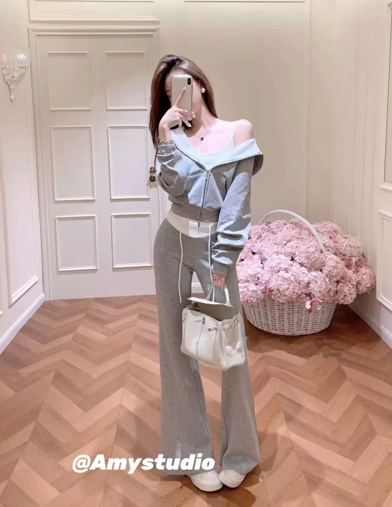 가을 새로운 단색 긴팔 후드 티 스웨터 플러스 슬립 가져 가라. 스트레이트 팬츠 패션 몸매 가꾸기 미니멀리즘 캐주얼 세트 이미지 2