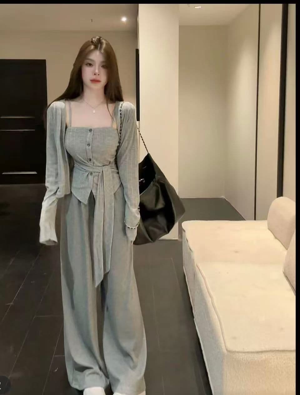 2026 가을 겨울 새로운 패션 항구 바람을 피우다 롱 코트 홀로우 아웃 니트 와우 오. 세트 행침 목 조끼 와이드 레그 팬츠 3종 세트 상세 이미지 5
