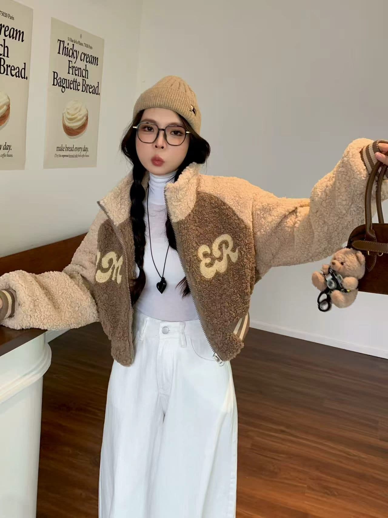 한 부서 부드러운 찹쌀 스탠드 칼라 양털 쇼트 스타일 재킷 여성 의류 겨울 새로운 다용도 보온 털이 많은 오픈 가디건 면 옷 상세 이미지 4