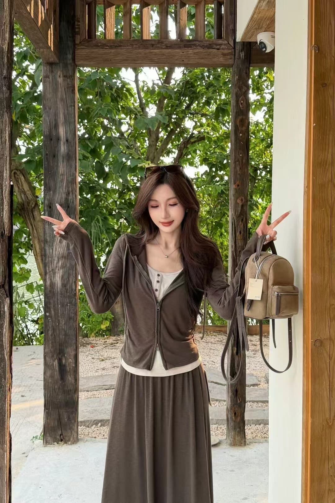 이른 가을 새로운 품격 긴팔 오픈 가디건 작은 외투 슬립 뒤로 하이웨이스트 반신 스커트 롱 스커트 세 조각 여성 세트 상세 이미지 9