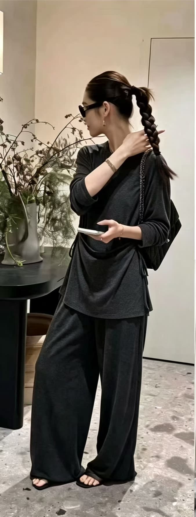 새로운 한국 스타일 패션 풀오버 루즈핏 후드티 허리밴드 방귀 커튼 와이드 레그 팬츠 세트 상세 이미지 1