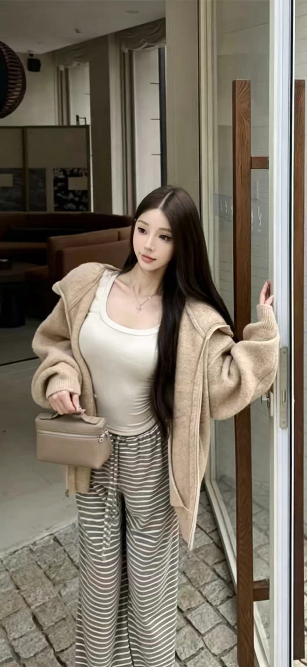 가을 겨울 새로운 편안함 폭탄 바지 게으른 바지 편안함 도루 센스 스트라이프 다용도 루즈핏 스트레이트 팬츠 스웨터 투피스 세트 이미지 2