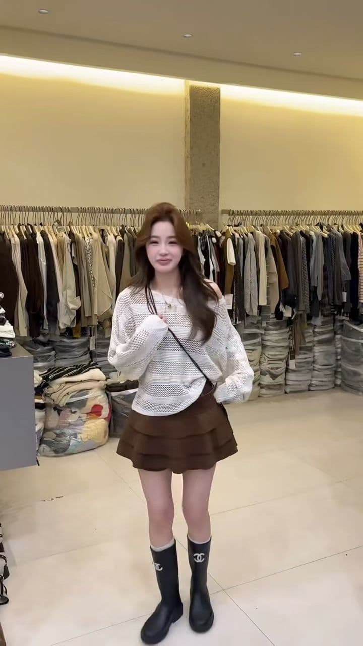 라운드 넥 쇼트 스타일 니트 맨위 여성 이른 가을 새로운 긴팔 얇은 스타일 홀로우 아웃 니트 스웨터 스웨터 반신 스커트 투피스 세트 상세 이미지 2