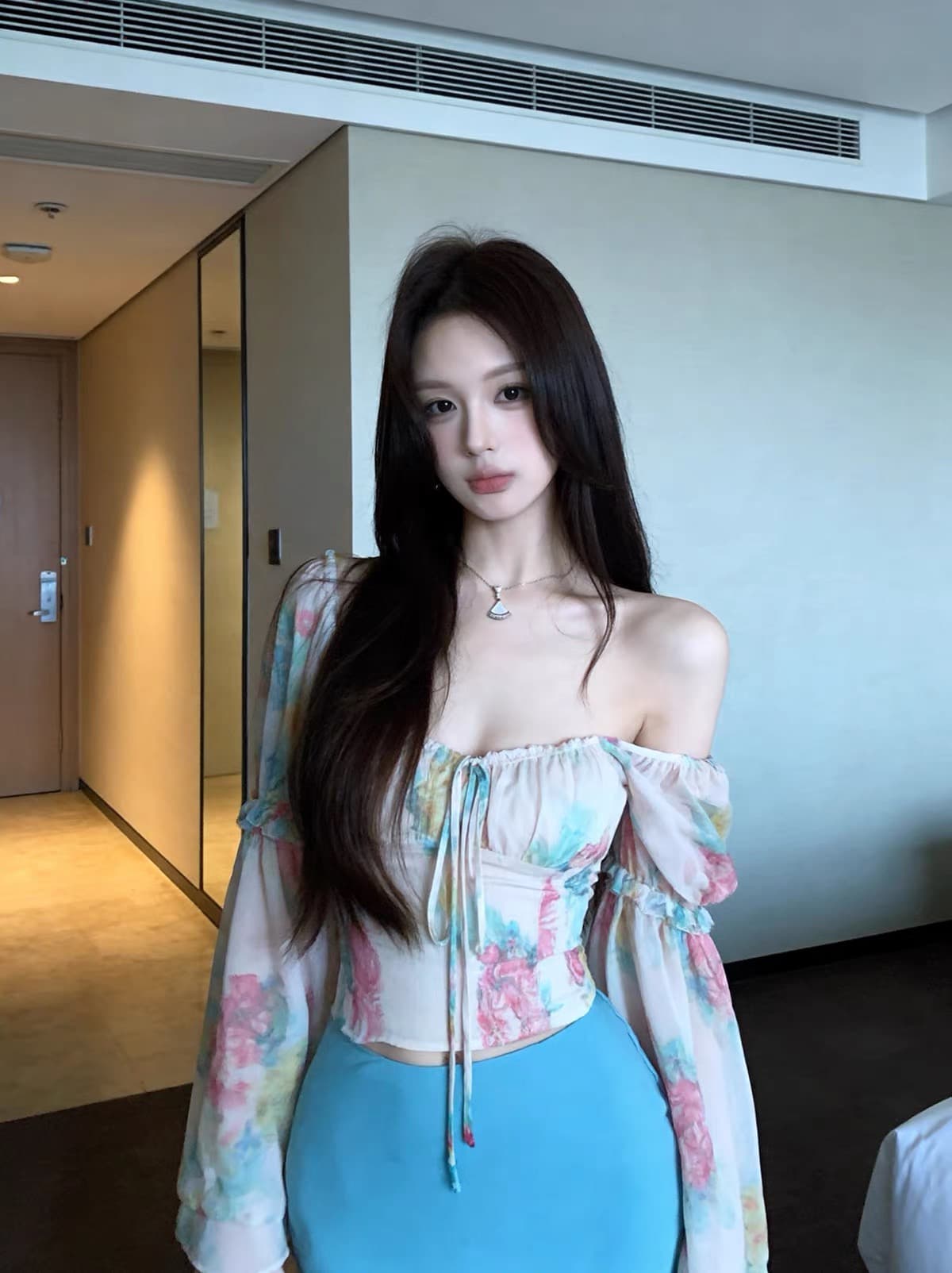 달콤함 ~ 중 사악한 늑대 수채화 물감 헤일로 염색 꽃무늬 쉬폰 블라우스 여자 칼라 디자인 센스 슬림해 보이는 명중 가져 가라. 작은 셔츠 맨위 이미지 3