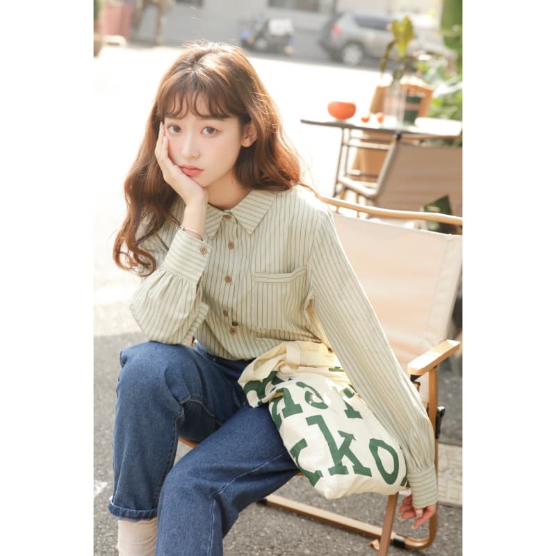 싱글 주머니 출퇴근 밝은 녹색 스트라이프 여성 셔츠 봄 가을 2026 새로운 프랑스식 레트로 폴로 칼라 긴팔 품격 맨위 이미지 4