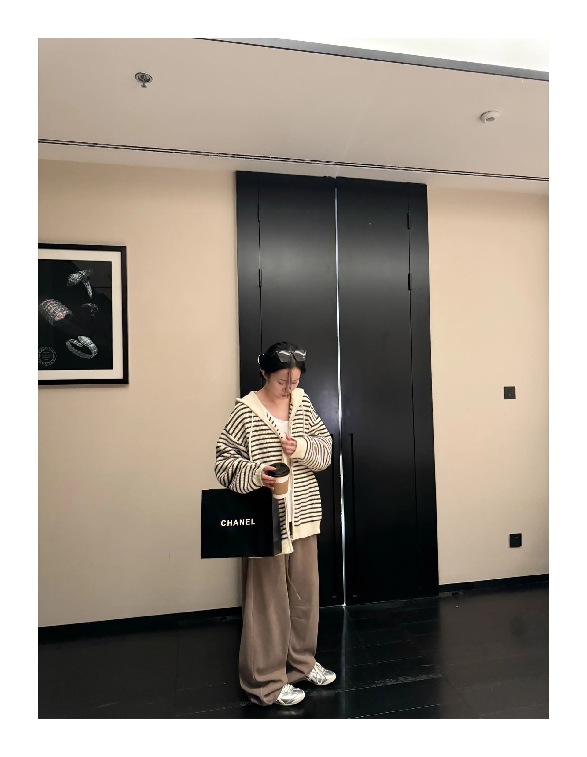 2026 가을 새로운 학원 스타일 배색 스트라이프 후드 스웨터 여성 코트 루즈핏 지퍼 니트 오픈 가디건 zz 상세 이미지 28