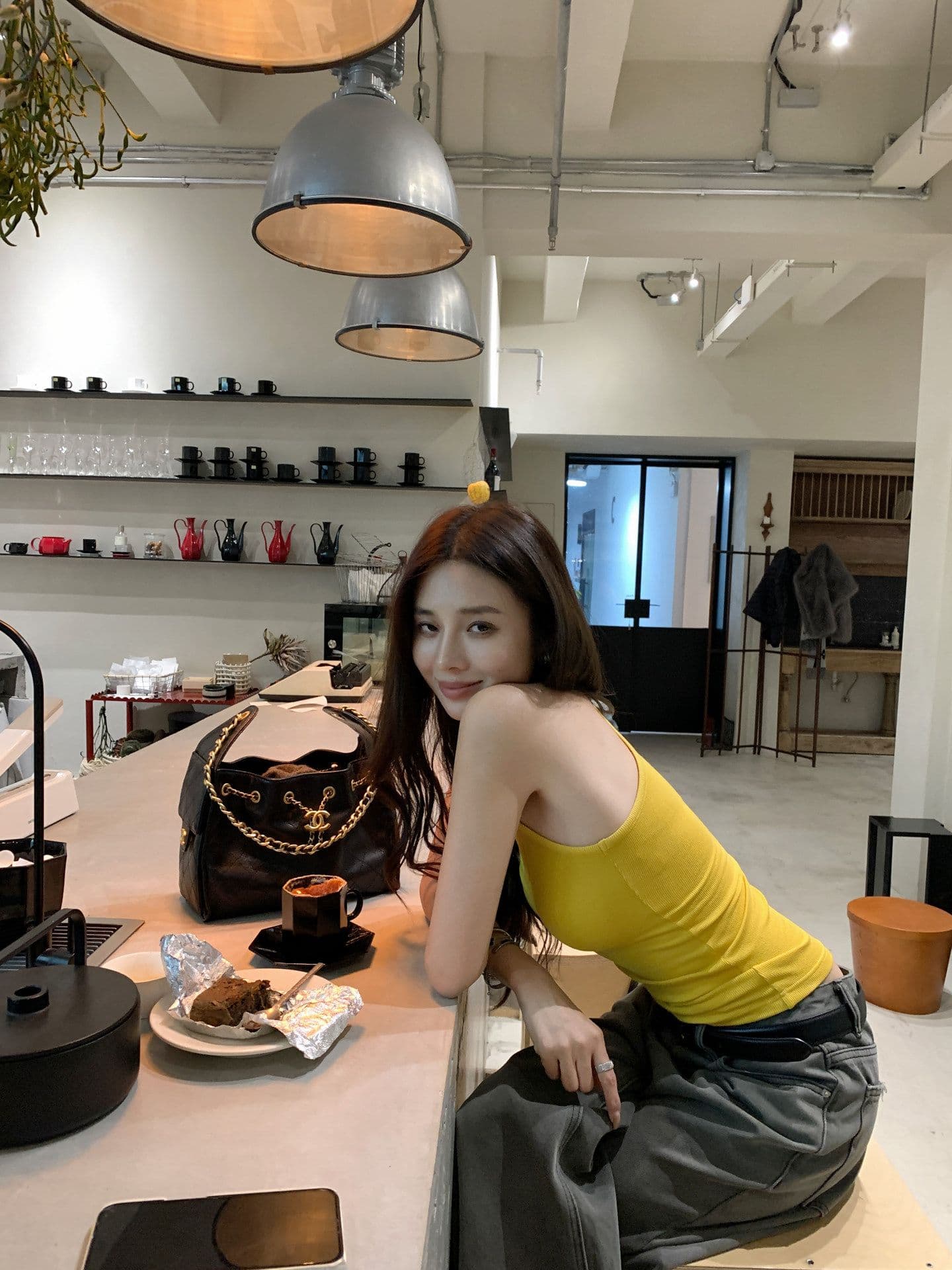 핫걸 행침 목 캐미솔 2026 여름 새로운 몸매 가꾸기 슬림해 보이는 u 칼라 허리 수축 민소매 이슬 背人 면 맨위 상세 이미지 5