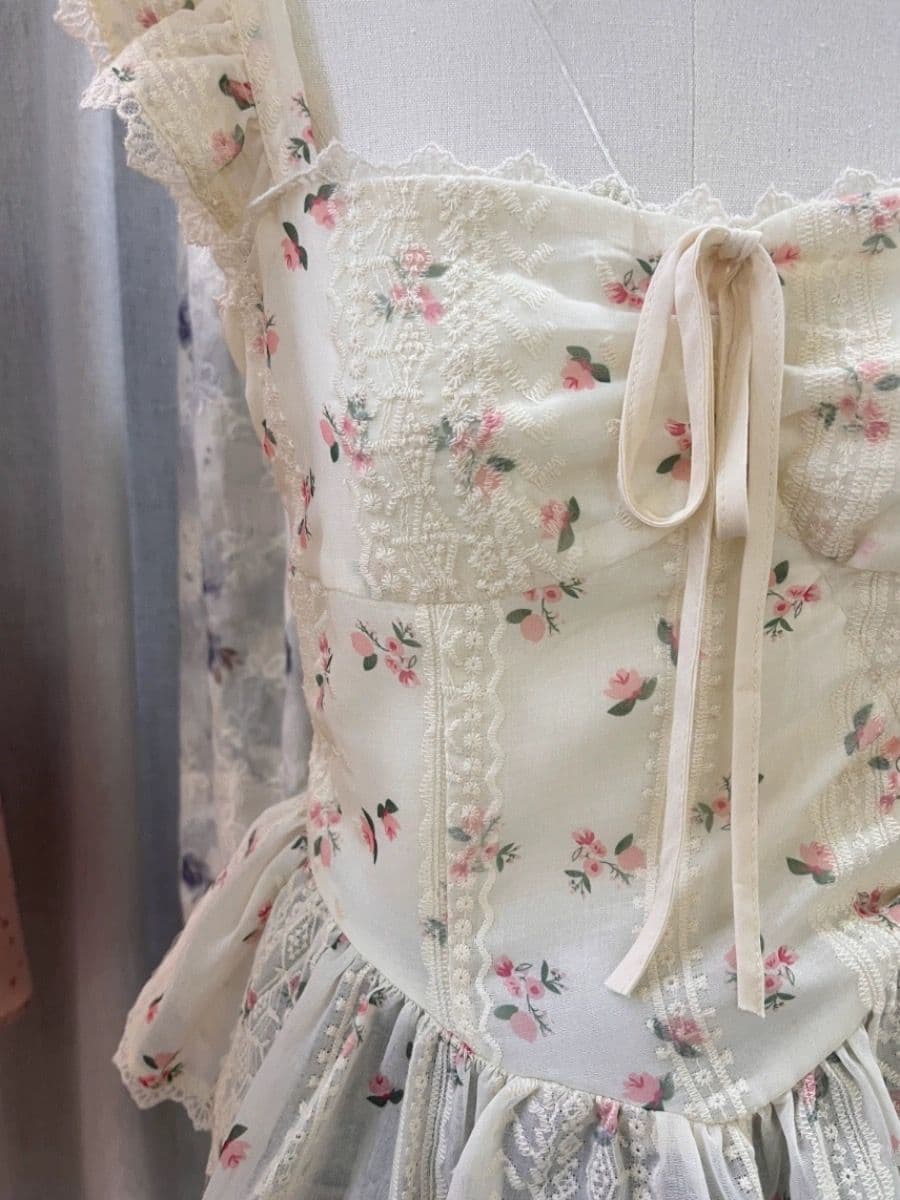 살구 색상 꽃무늬 레이스업 작은 날다 소매 광장 칼라 여성 셔츠 여름 새로운 프랑스식 달콤함 몸매 가꾸기 쇼트 스타일 아름다운 맨위 상세 이미지 3
