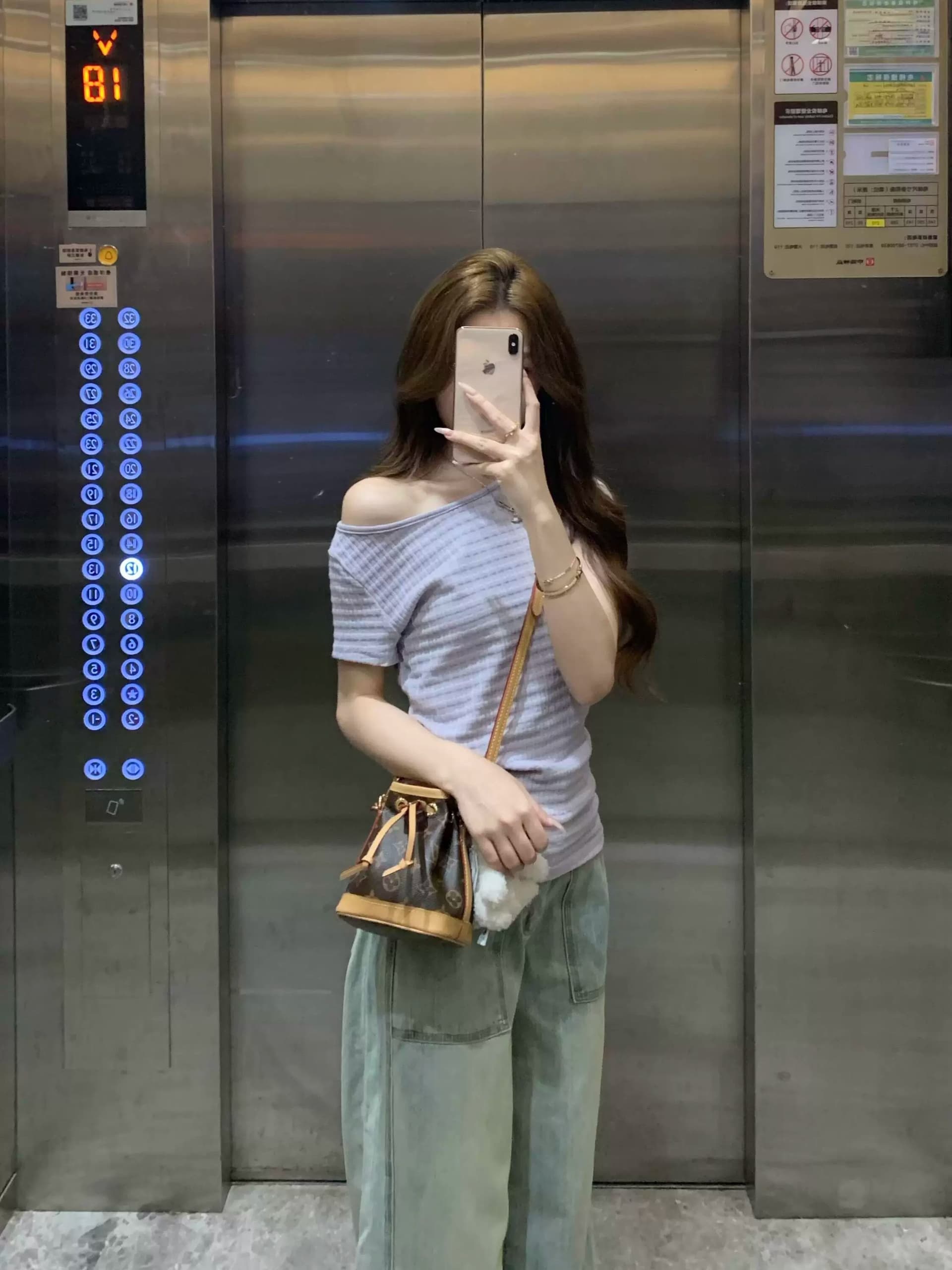 한 부서 ins 질감 체크무늬 라운드 넥 반팔 2026 여름 새로운 몸매 가꾸기 순수한 욕망 핫걸 이슬 비스듬한 어깨 세트 티셔츠 상세 이미지 2