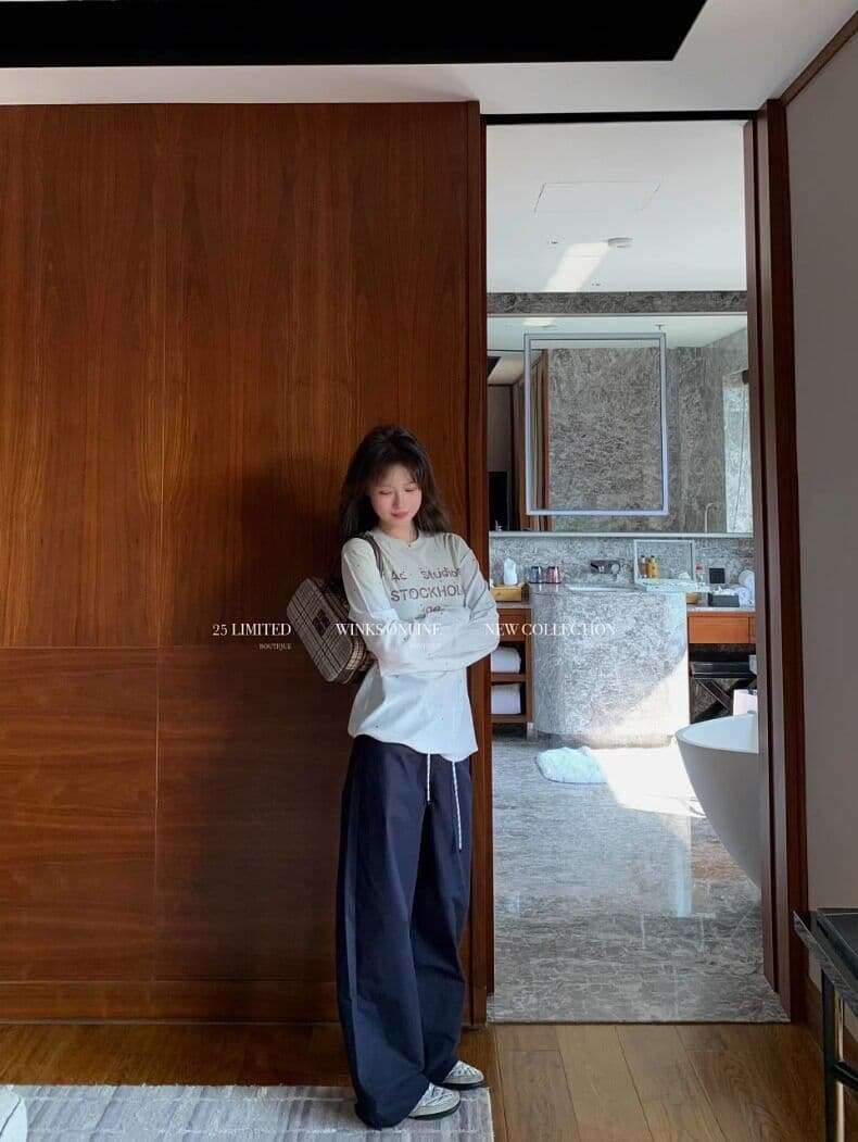 모방 면 당겨 프레임 한 부서 느긋한 바람 화이트 긴팔 티셔츠 여성 핫픽스 알파벳 프린트 루즈핏 자외선 차단 맨위 상세 이미지 27
